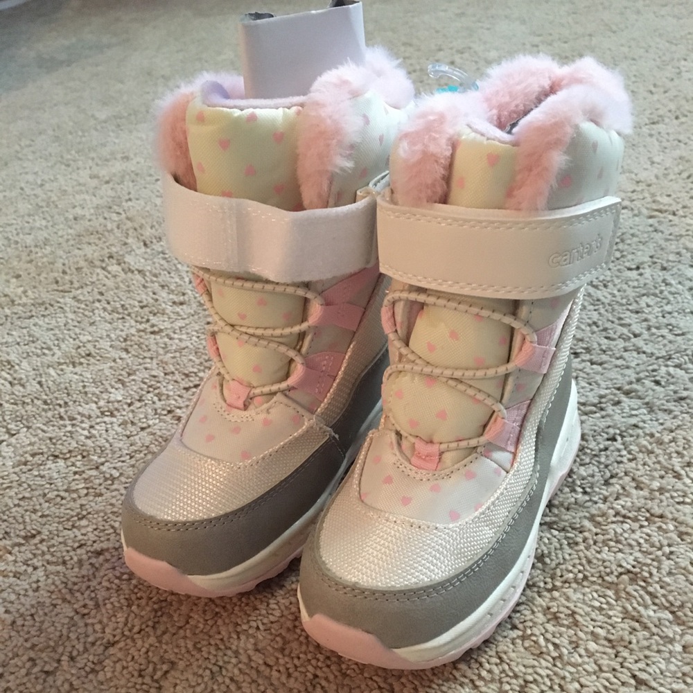 Toddler girl size 10 Carter’s winter boots